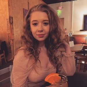 Meet your Posher, Christy